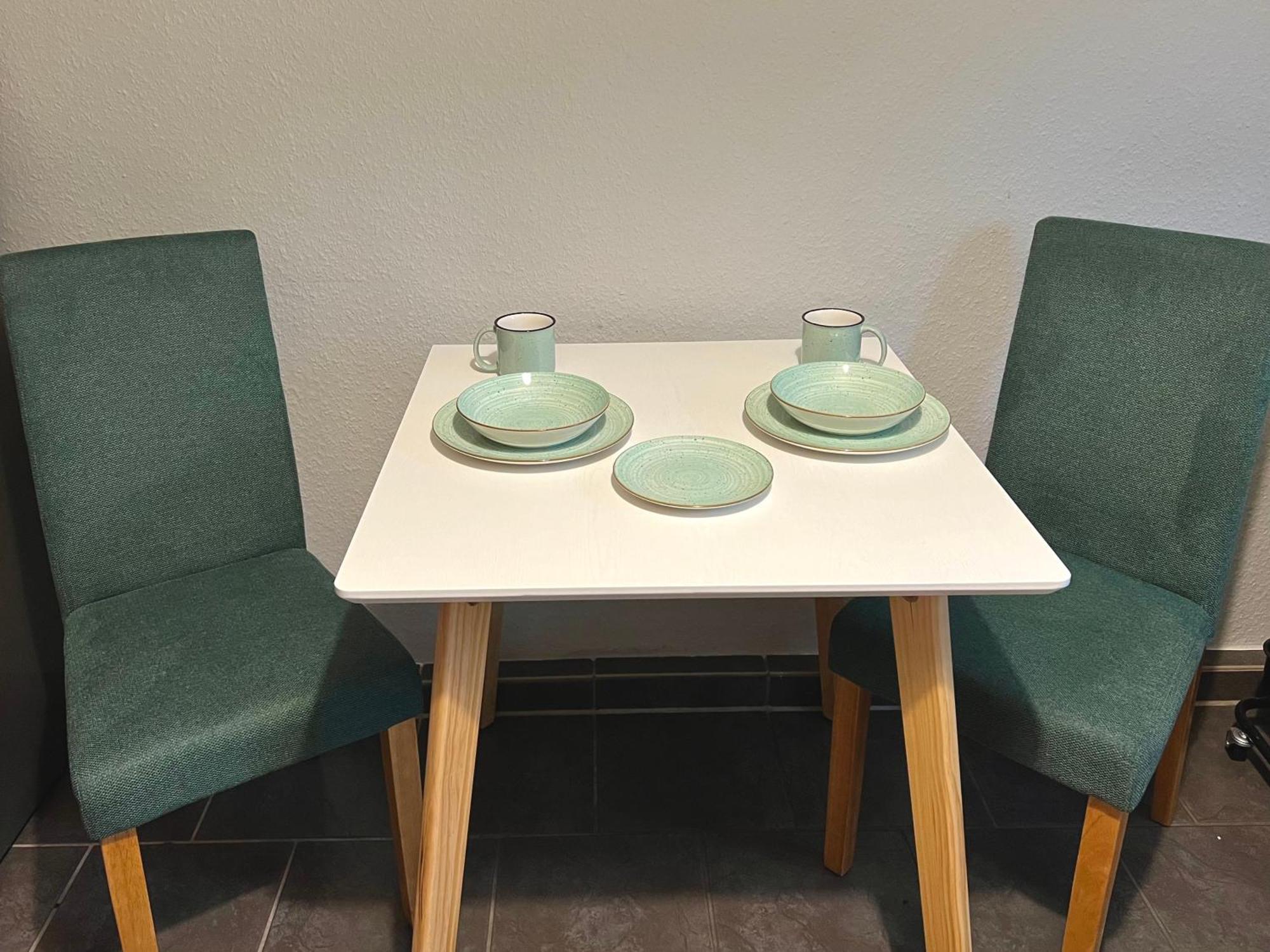 Your Private Bedroom Near Station Perfect For Solo Travelers * Koblenz (Rhineland-Palatinate)